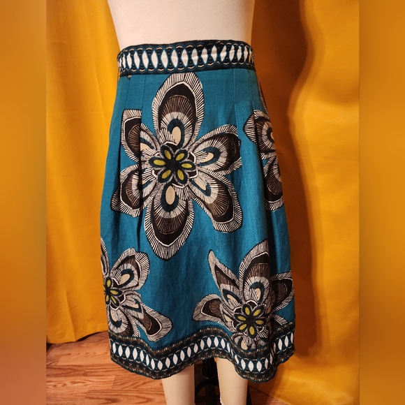 East 5TH  Skirt - Picture 1 of 4